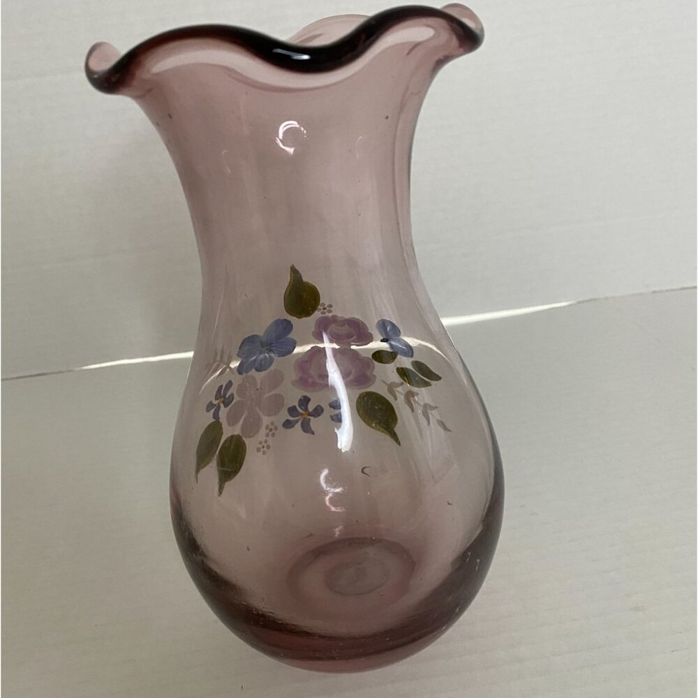 Fenton for Teleflora Hand-Painted Amethyst Glass Flower Vase With Ruffled Edge - Picture 2 of 5